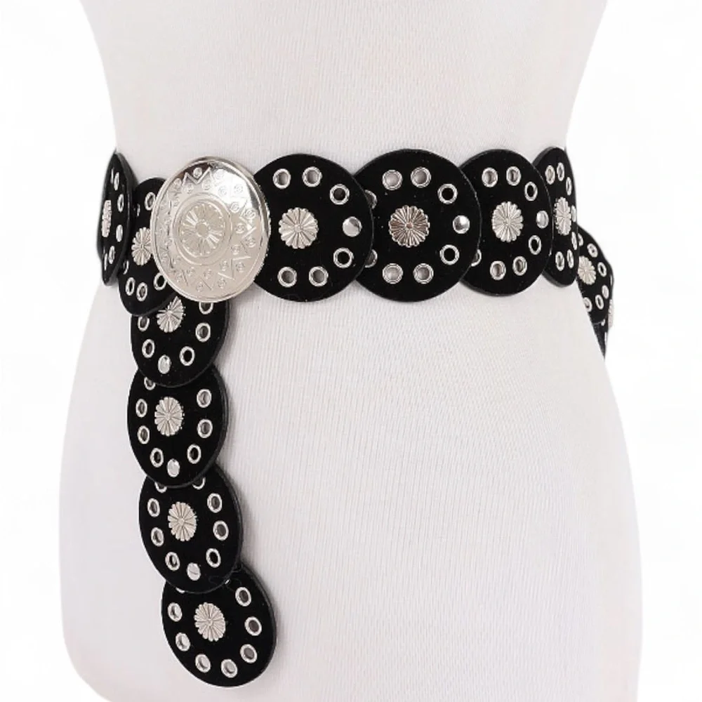Silver Engraved Round Circle Concho Western Statement Belt